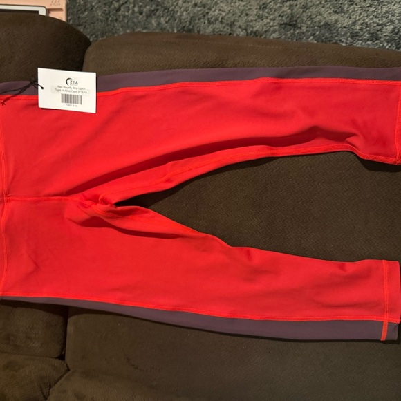 ZYIA - Picture 2 of 2